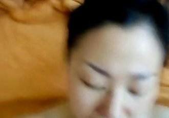 asiático :Esposa: Follada - 18 min