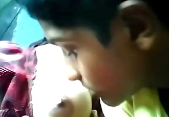 http://destyy.com/wjoz5d Bekijk Volledig Video india tiener Genieten met Vriend 79 sec