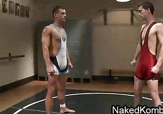 Nackt Männer wrestling und Reiten und Arsch lecken