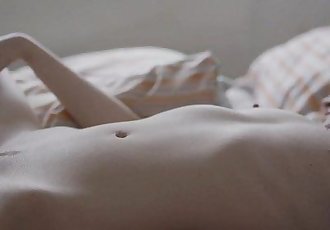 Tsjechisch Vagina in De Bed masturbating! komen naar masturberen met her! 42 min hd