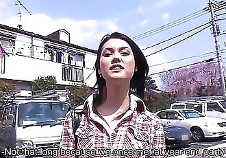 اليابانية ماريا أوزاوا مارس الجنس بجد غير خاضعة للرقابة 5 مين