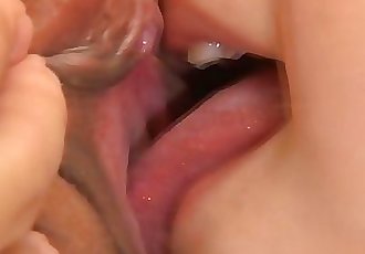 Close Up Japanese Lesbian Pussy Licking Compilation Uncensored 34 min 720p