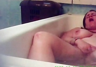 Hidden cam catches my mum having orgasm in bath tube - 2 min