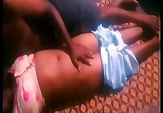 भारतीय देसी चाची कमबख्त घर का बना सेक्स विशेष xvideo 27 मिन