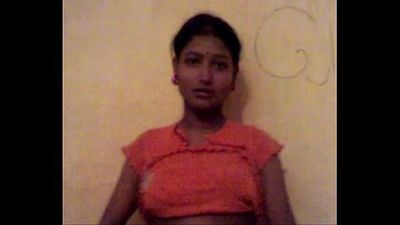 indiase tiener raand het nemen van shirt uit het krijgen van naakt bloot bedrijf bigtits 3 min