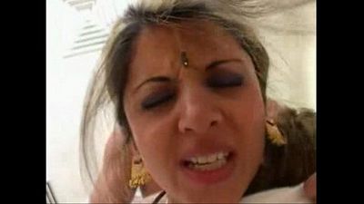 Anjali ki 淘气 baate 在 印地语 被称为 9 min