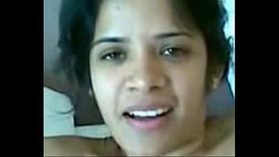 Sexy Indian lady gives mindboggling blowjob, Indian sex, Indian blowjob - 11 min