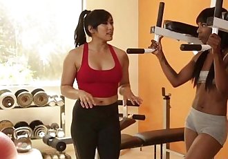 Mia Li is a very dedicated lesbian trainer for Sarah Banks