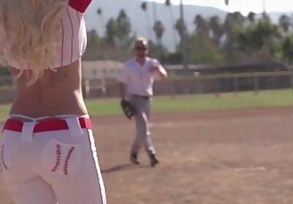 baseball lieben Blonde Stevie Shae liebt ein Nach Spiel ficken