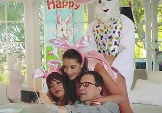 Uncle Fuck Bunny Does Avi Love On Easter
