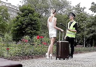 orospular abroadt Sabit pov seks ile Sıcak İnce Çek turist Ria güneş ve Charlie Dean 10 min 1080p