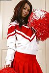 Amatorskie nastolatek Kochanie Mya Mason rozbiera się jej czerwony Kibic mundury