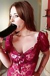 Cockhungry Amatör baştan çıkarıcı kadın hoş onu traş Amcık ile seks oyuncaklar