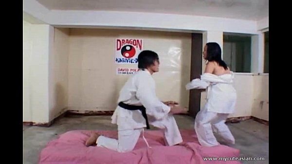 filipina puta fodido Difícil depois de Karate