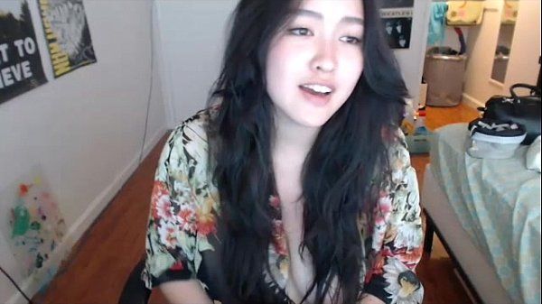 Zeldzaam Curvy Aziatische op cam! freakygirlscams.com