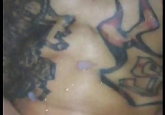 Tatuado gozando com a pica enterrada no cu by pornogayon.com