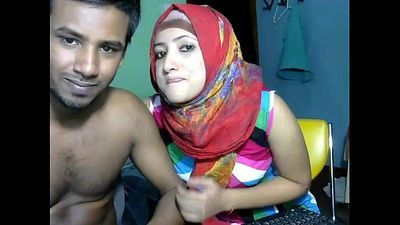 Sexy Desi couple webcam fucks - 3 min