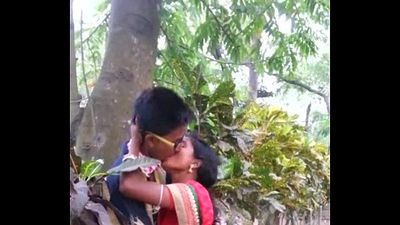 Desi marathi kiss - 12 sec