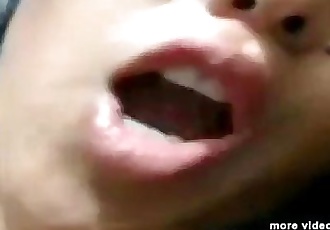Desi bhabhi babe masturbating on webcam - indiansexygfs.com - 8 min