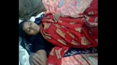 Desi indyjski ciocia przejebane w W domu 9 min