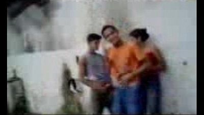 Fsiblog - Desi college students outdoor fun MMS - Indian Porn Videos - 2 min