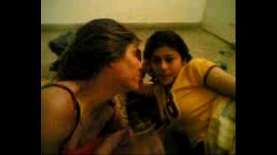 delhi university girls hostel mms - 3 min