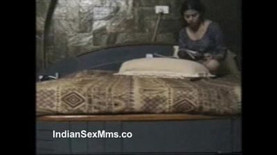 mumbai esccort seks Video indiansexmms.co 7 min